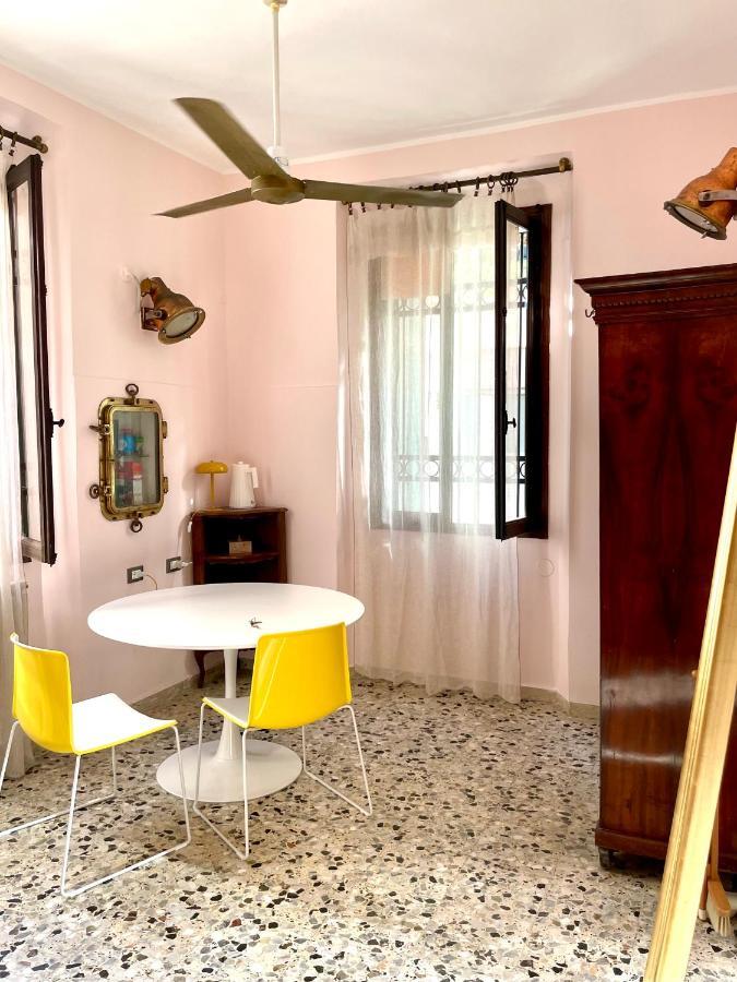 Venetian Pink Apartment In Dorsoduro Dış mekan fotoğraf